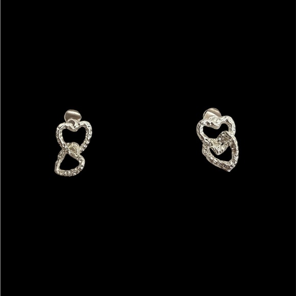 Silver heart dangle earrings pierced - Picture 3 of 4